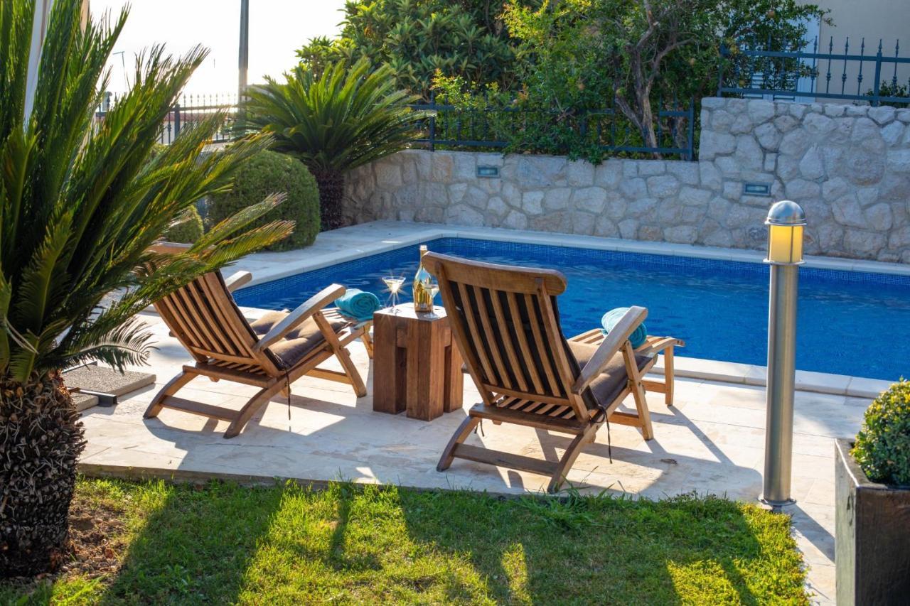 Villa Old Olive, 3Lovelyvillas พอดโกรา ภายนอก รูปภาพ