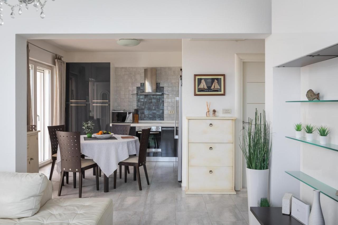Villa Old Olive, 3Lovelyvillas พอดโกรา ภายนอก รูปภาพ