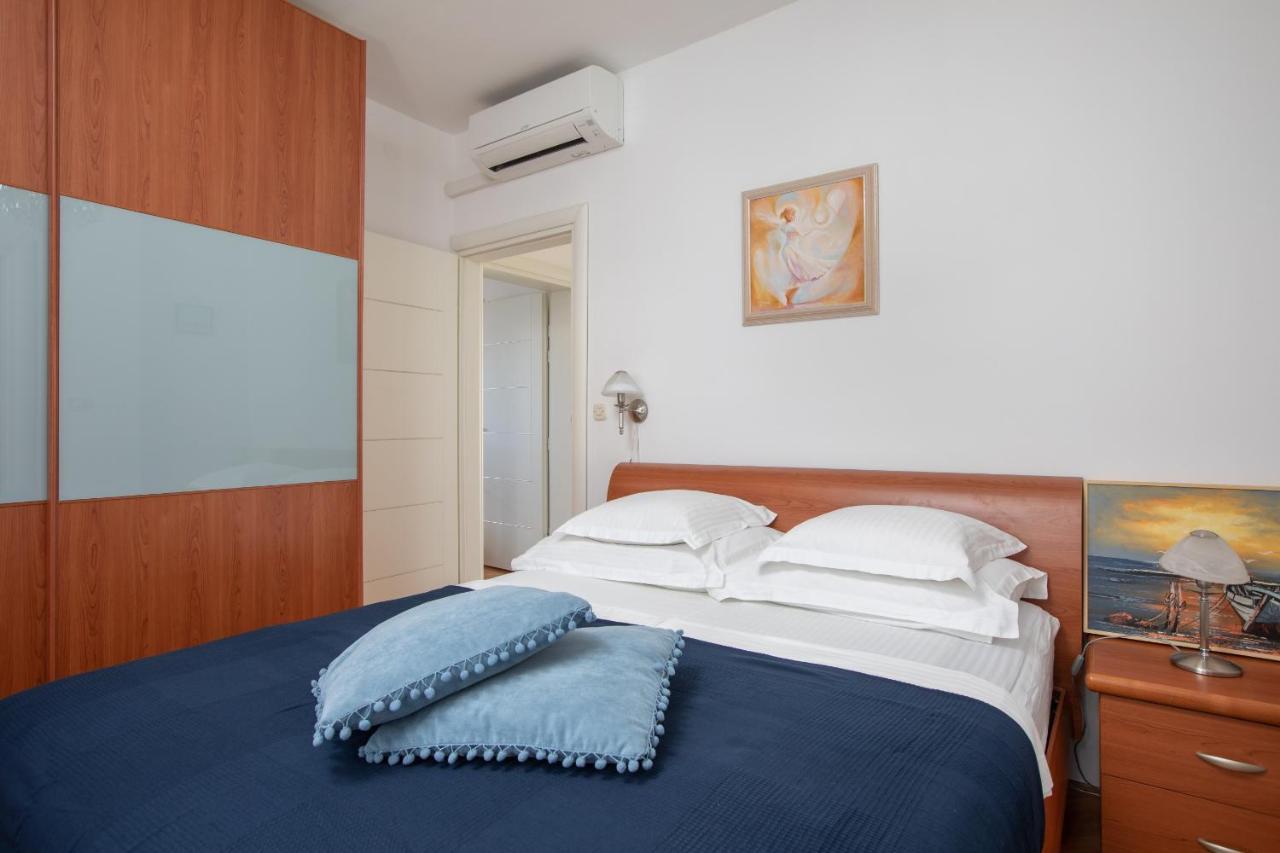 Villa Old Olive, 3Lovelyvillas พอดโกรา ภายนอก รูปภาพ